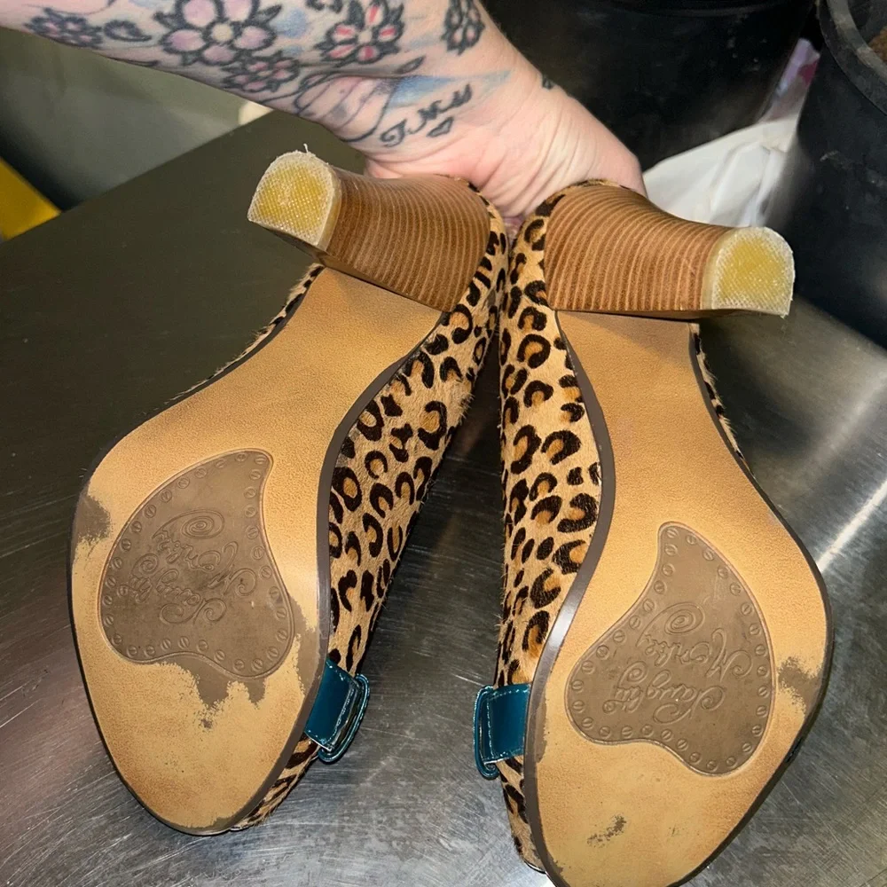 Naughty monkey leopard print, high heeled, open toe women’s size 6 - Picture 6 of 9